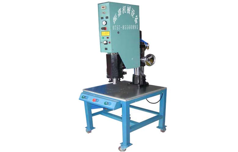 超聲波機(jī)圖片 超聲波機(jī)圖片