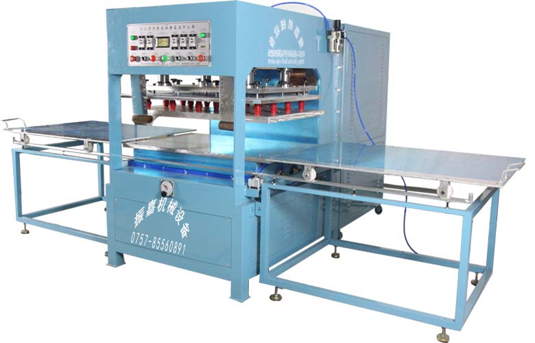 大型高周波熔接機(jī)圖片 大型高周波熔接機(jī)圖片